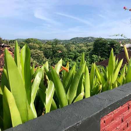 The Hidden Escapes Bingin- Sunset Rooftop Wood House With Ocean View & Private Kitchen Улувату Екстер'єр фото